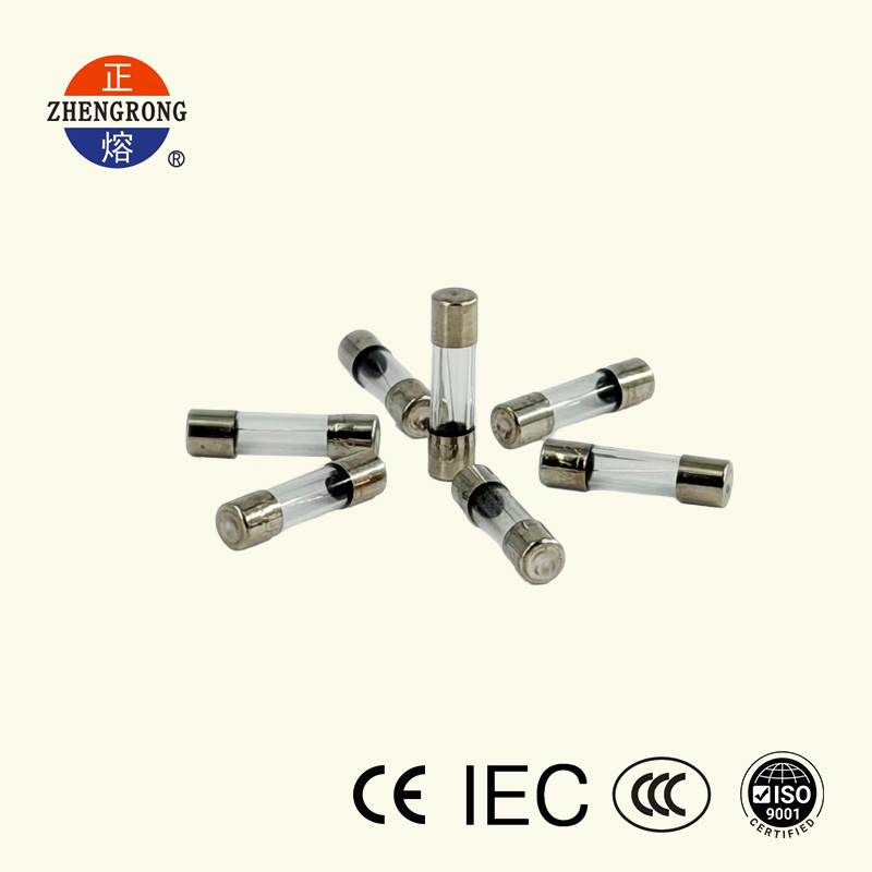 Beirazko Hodi Fusibleak 5x20mm Ekintza azkarra/Denbora atzerapena 32mA-20A 250V 125V Kalitate handiko Fusible Link